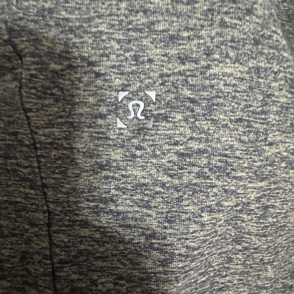 Lululemon Surge Warm 1/2 Zip men’s size large - Picture 6 of 7